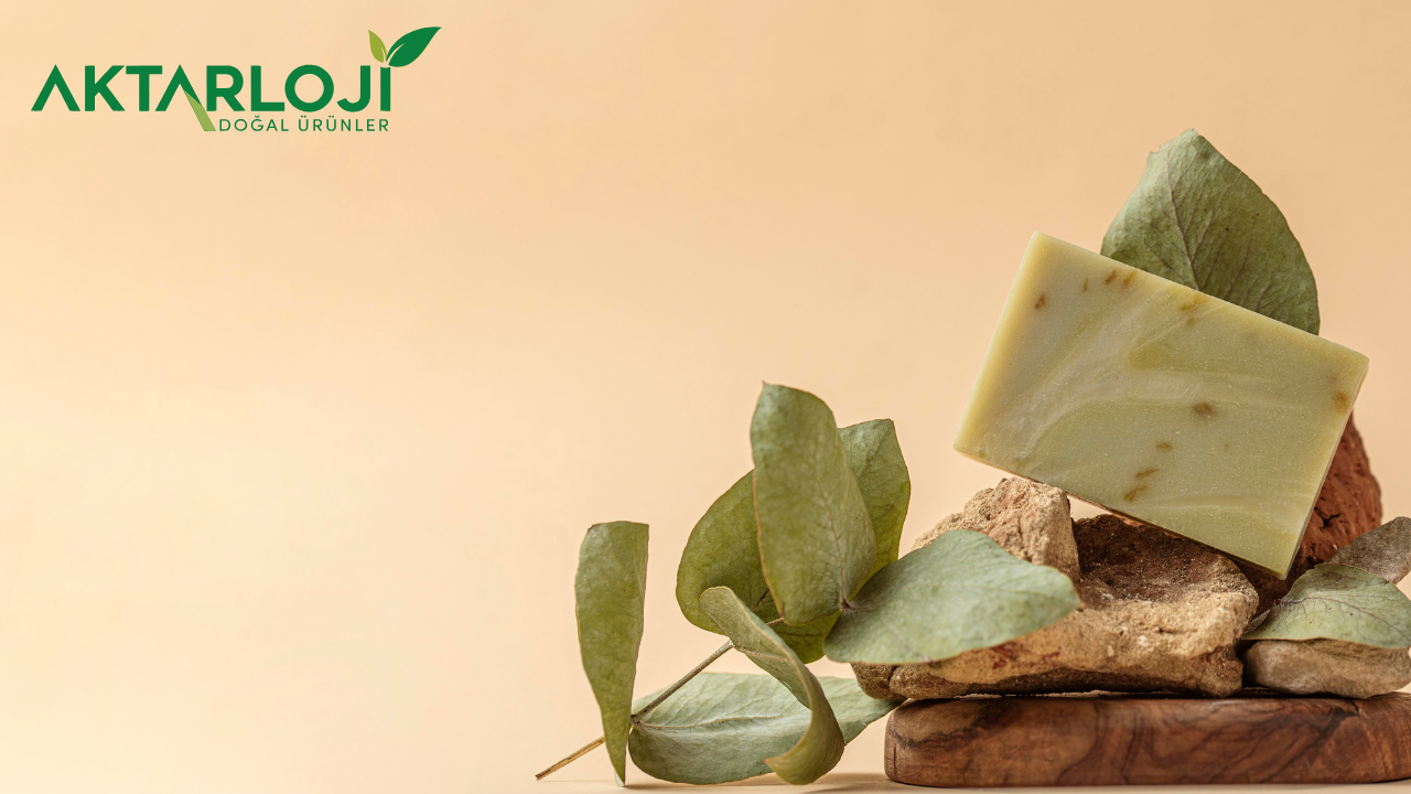 Isırgan Sabunu Faydaları Nelerdir? Doğru Kullanımı ve Merak Edilenler