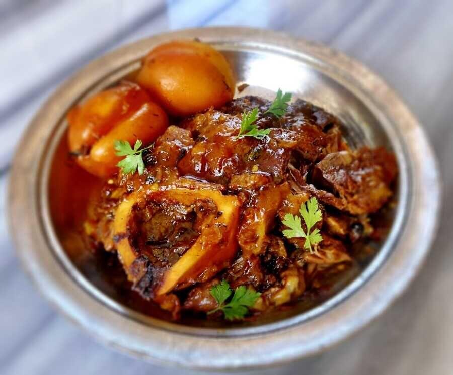 Kayısı Kurusu ile Yapılabilecek Bir Ana Yemek Bir Tatlı Bir İçecek