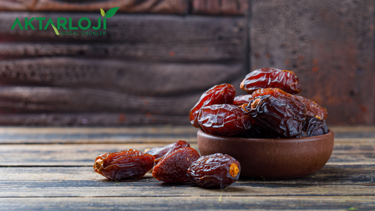 İftarda Hurma Yemenin Faydaları